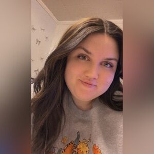 Meet your Posher, Megan